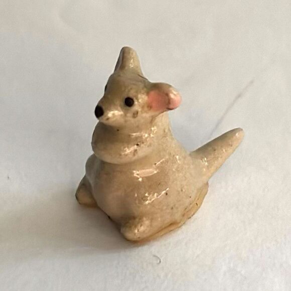 Hagen Renaker Mouse with Pointy Tail Retired Vintage Miniature Made USA - Picture 1 of 3